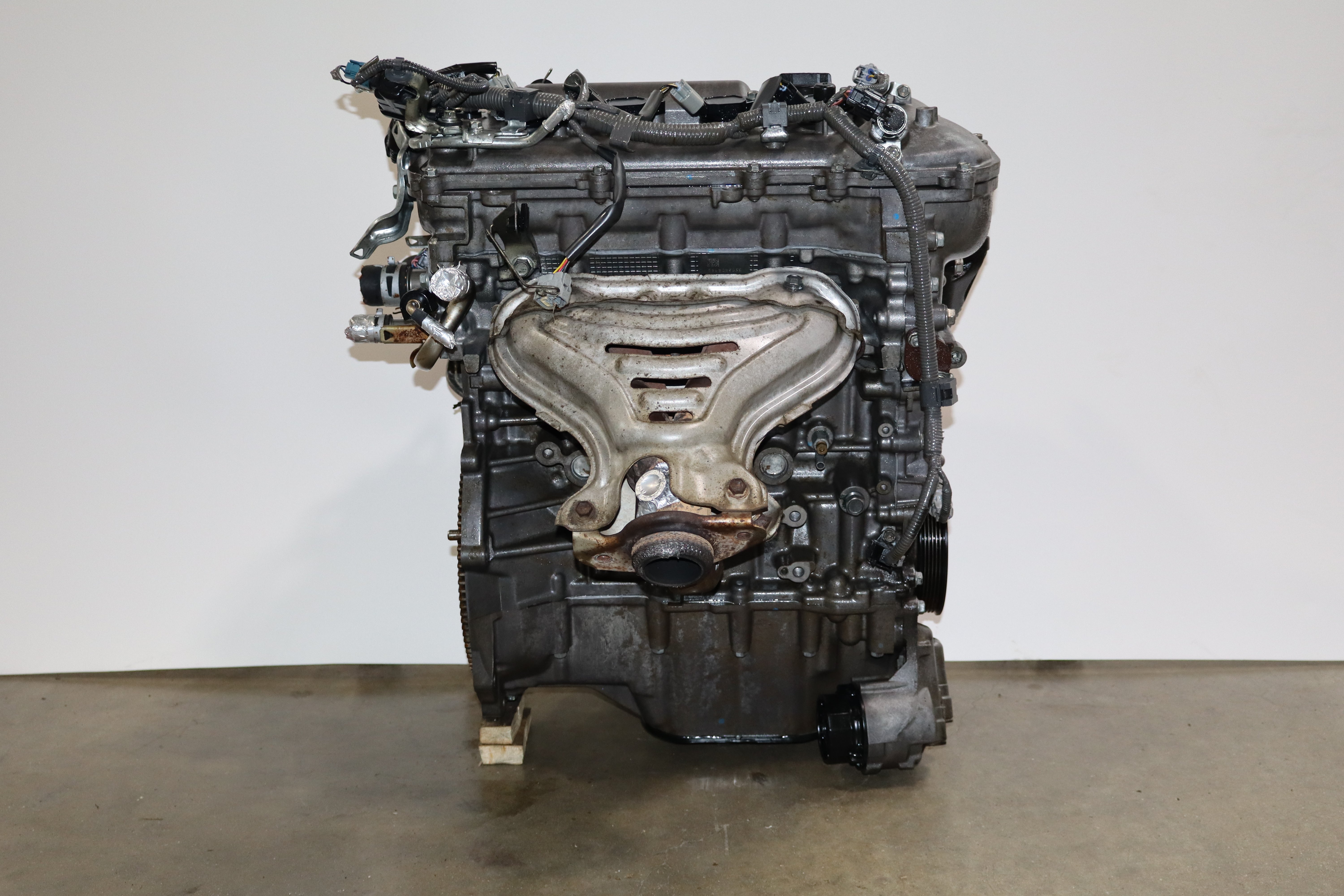 JDM 2009-2013 Toyota Corolla 1.8L Dohc Dual VVTi Engine 2ZR-FE