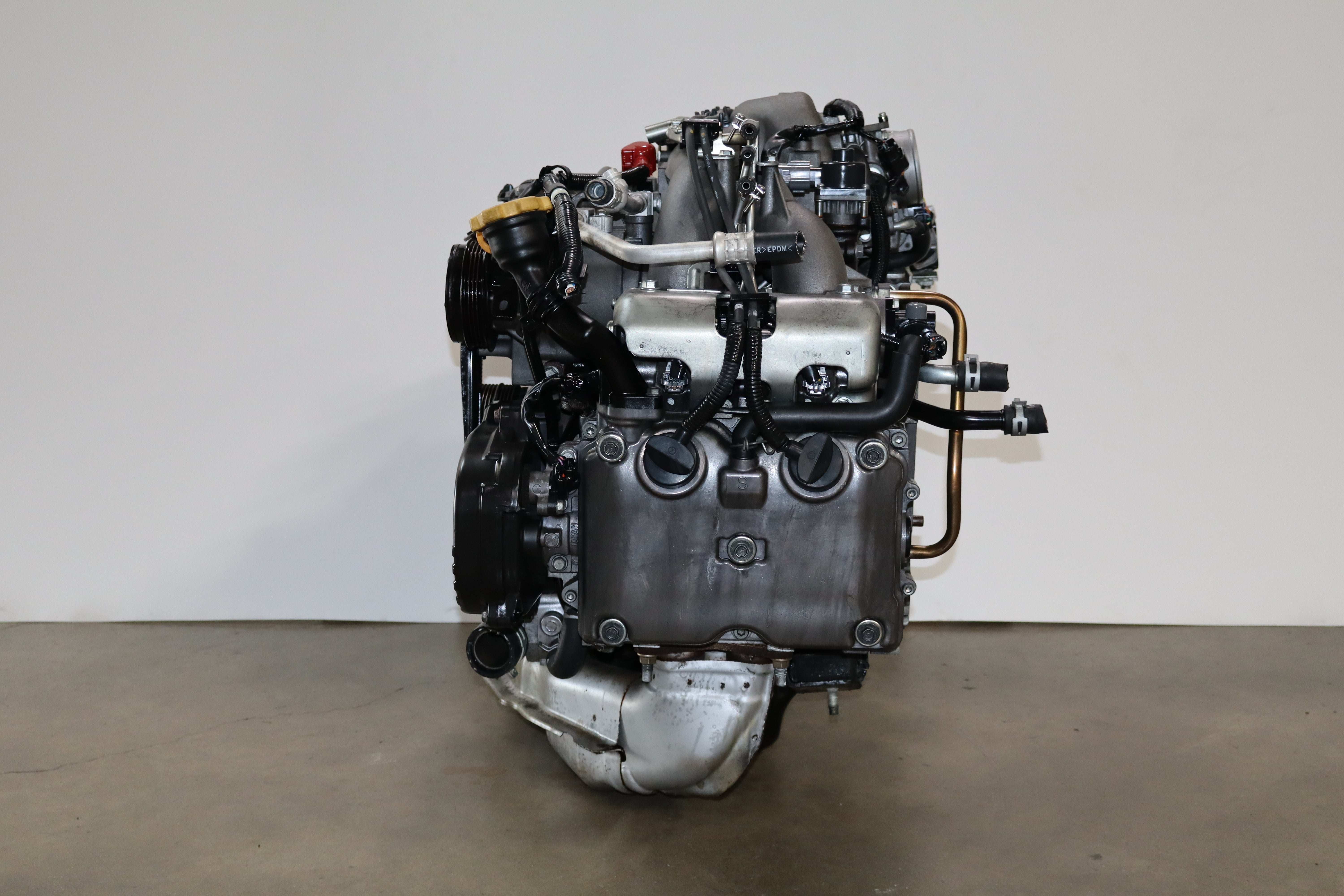 JDM 1999-2005 Subaru Legacy Outback EJ203 2.0L SOHC Replacement For 2.5L Engine