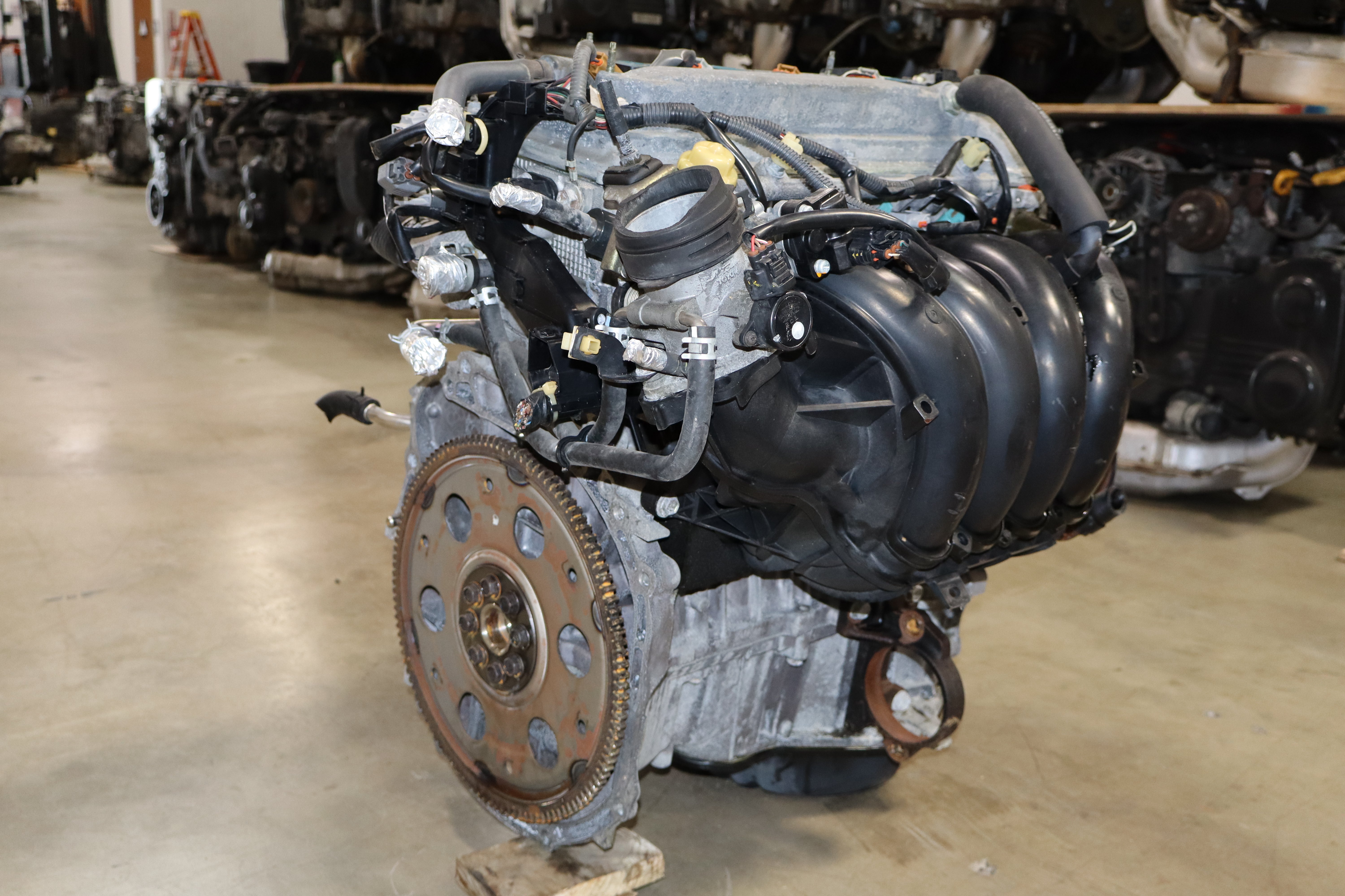 TOYOTA RAV4 2004-05 2AZ 2.4L VVTi JDM 2AZ-FE ENGINE