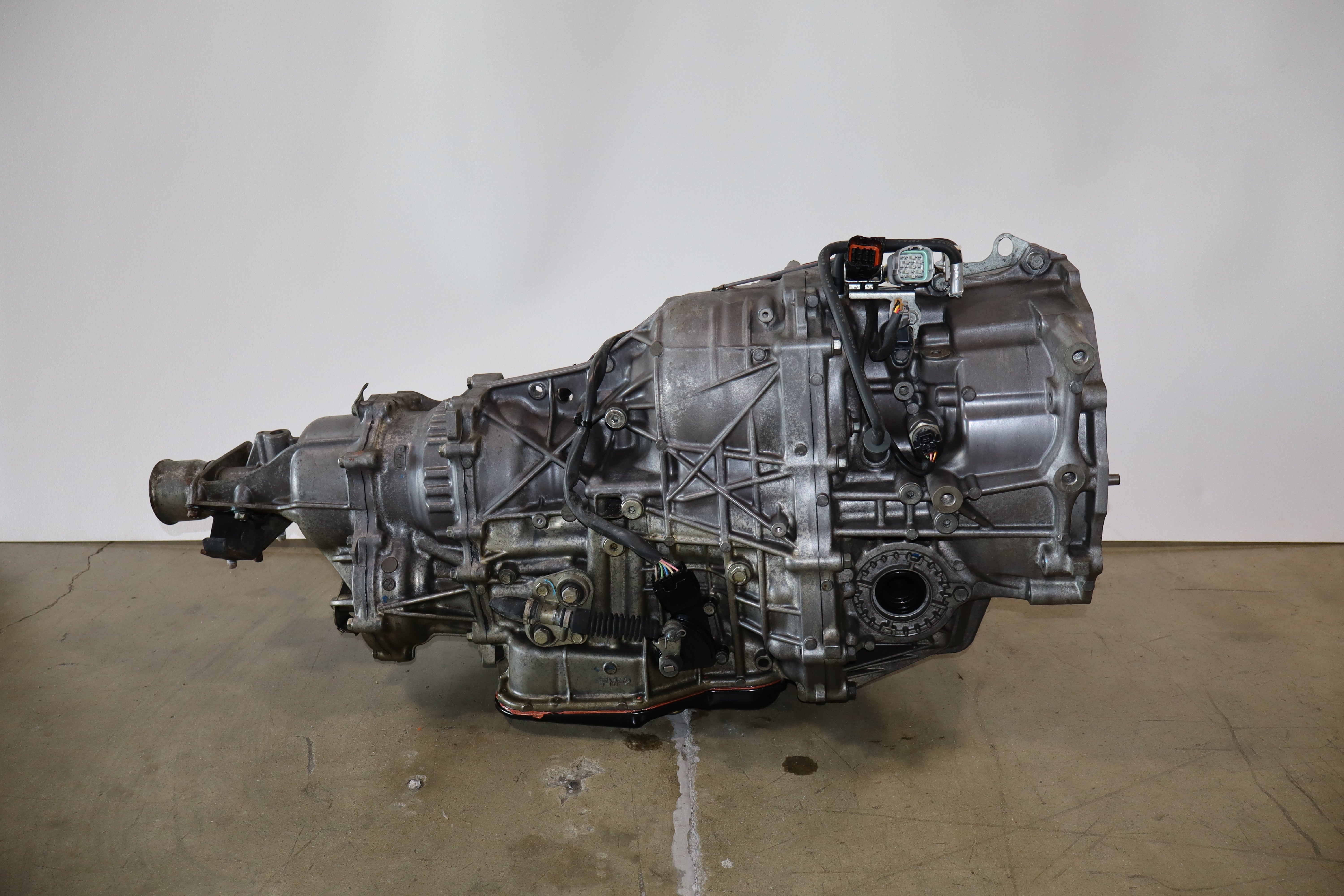 JDM 2010 2011 2012 Subaru Legacy Outback 2.5L AWD CVT Transmission & Rear Differential