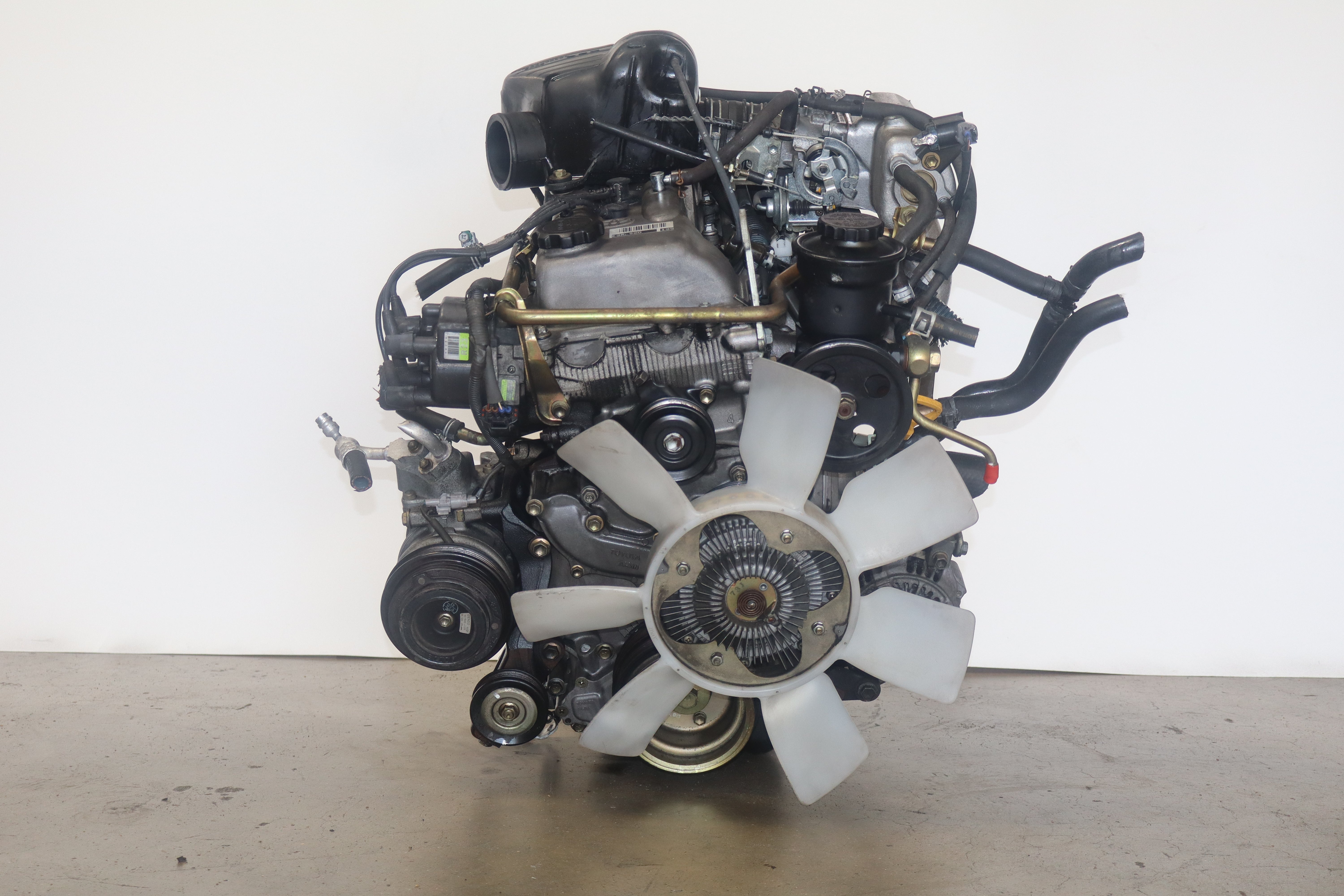 1995-2000 Toyota Tacoma JDM 3RZ-FE Engine 2.7L Distributor Type