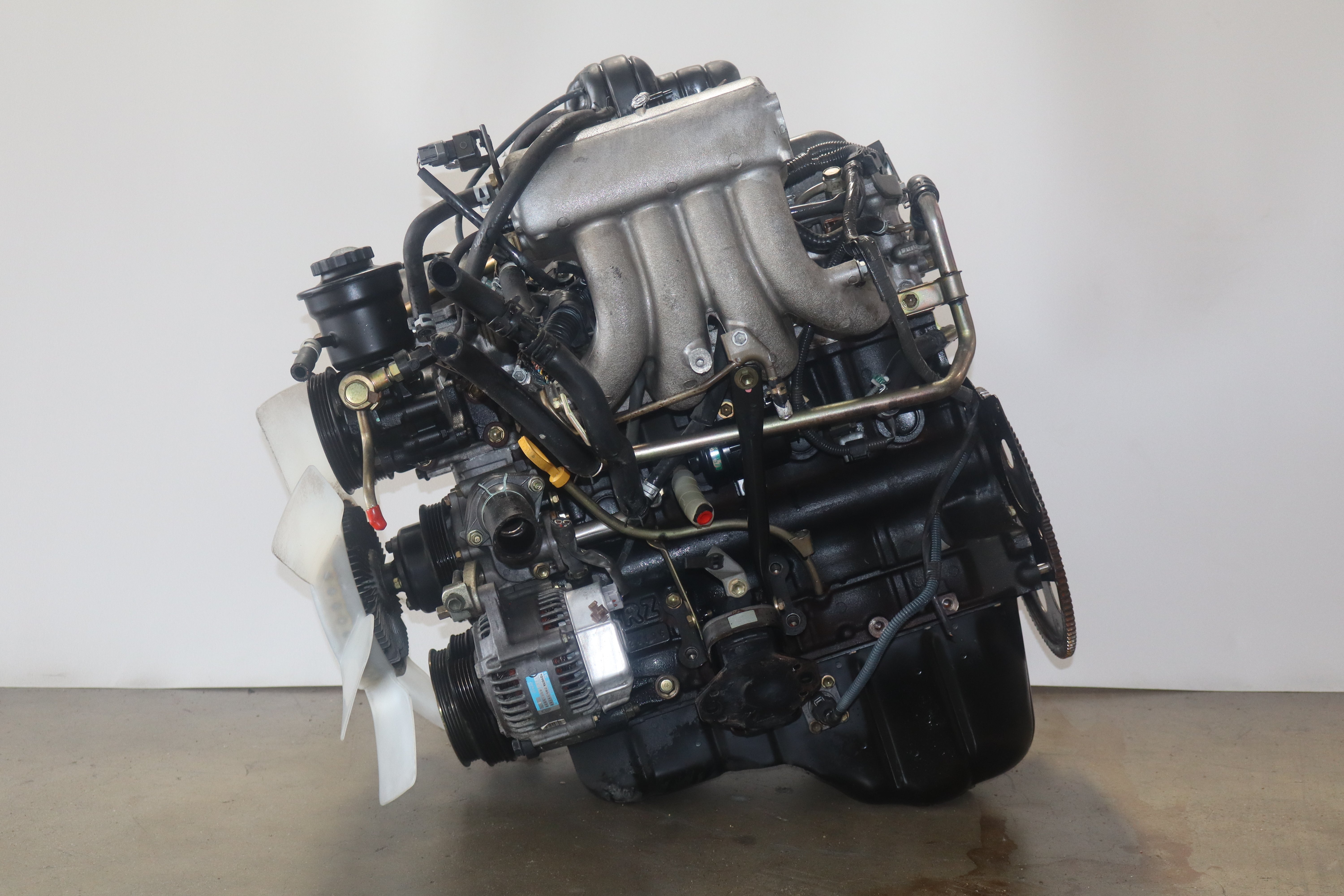 1995-2000 Toyota Tacoma JDM 3RZ-FE Engine 2.7L Distributor Type