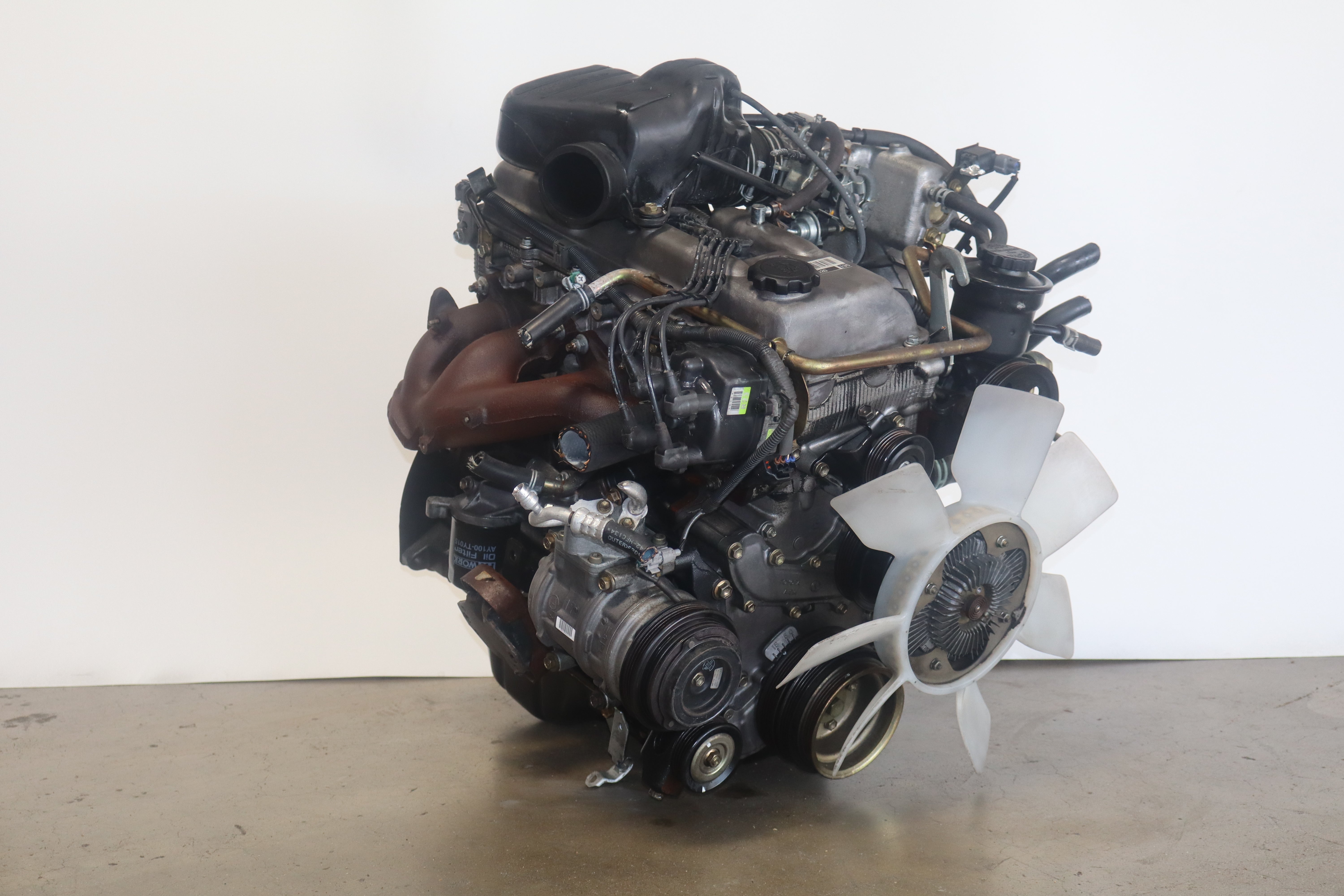 1995-2000 Toyota Tacoma JDM 3RZ-FE Engine 2.7L Distributor Type