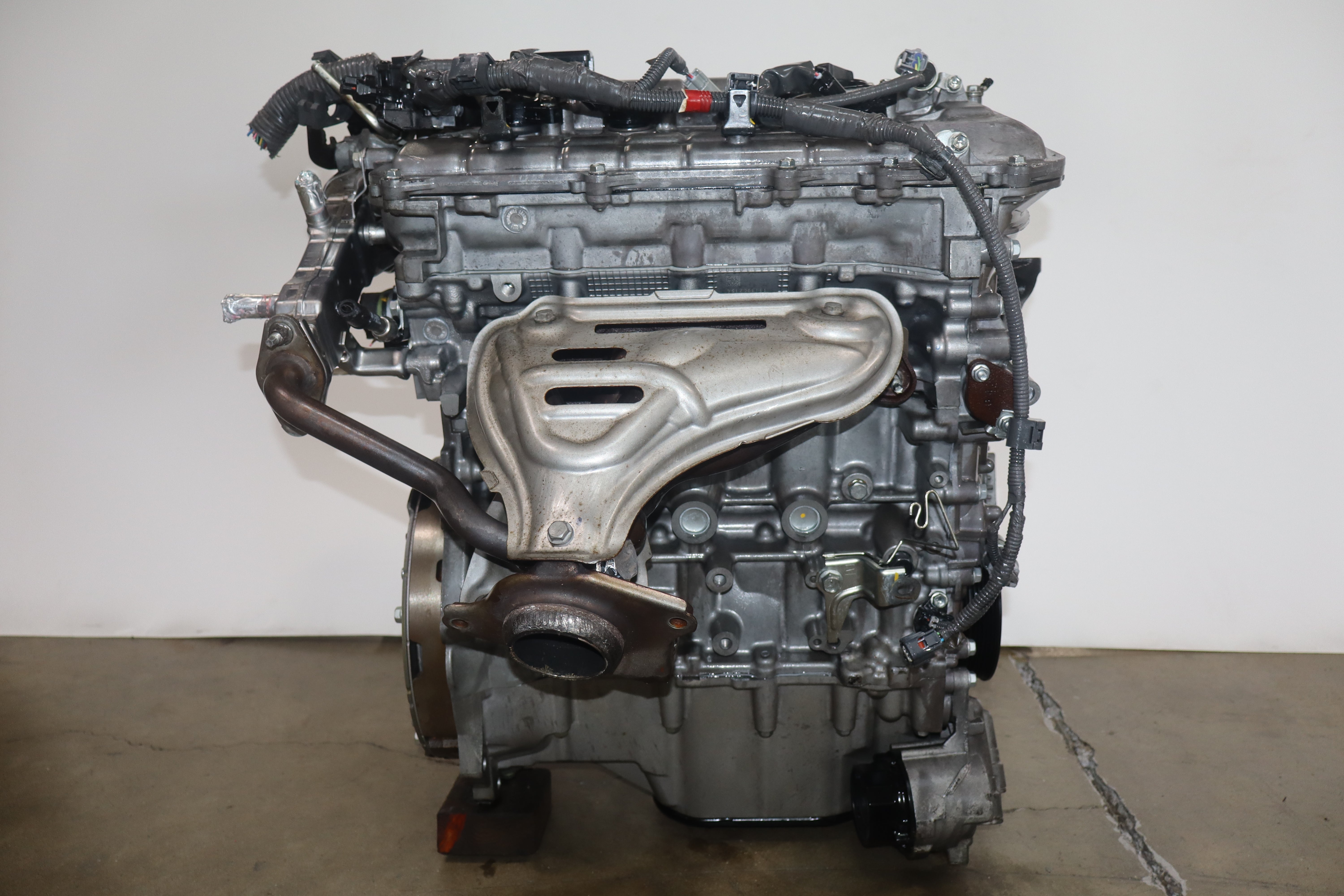 JDM 2010-2015 Toyota Prius Engine 1.8L Hybrid 2ZR-FXE