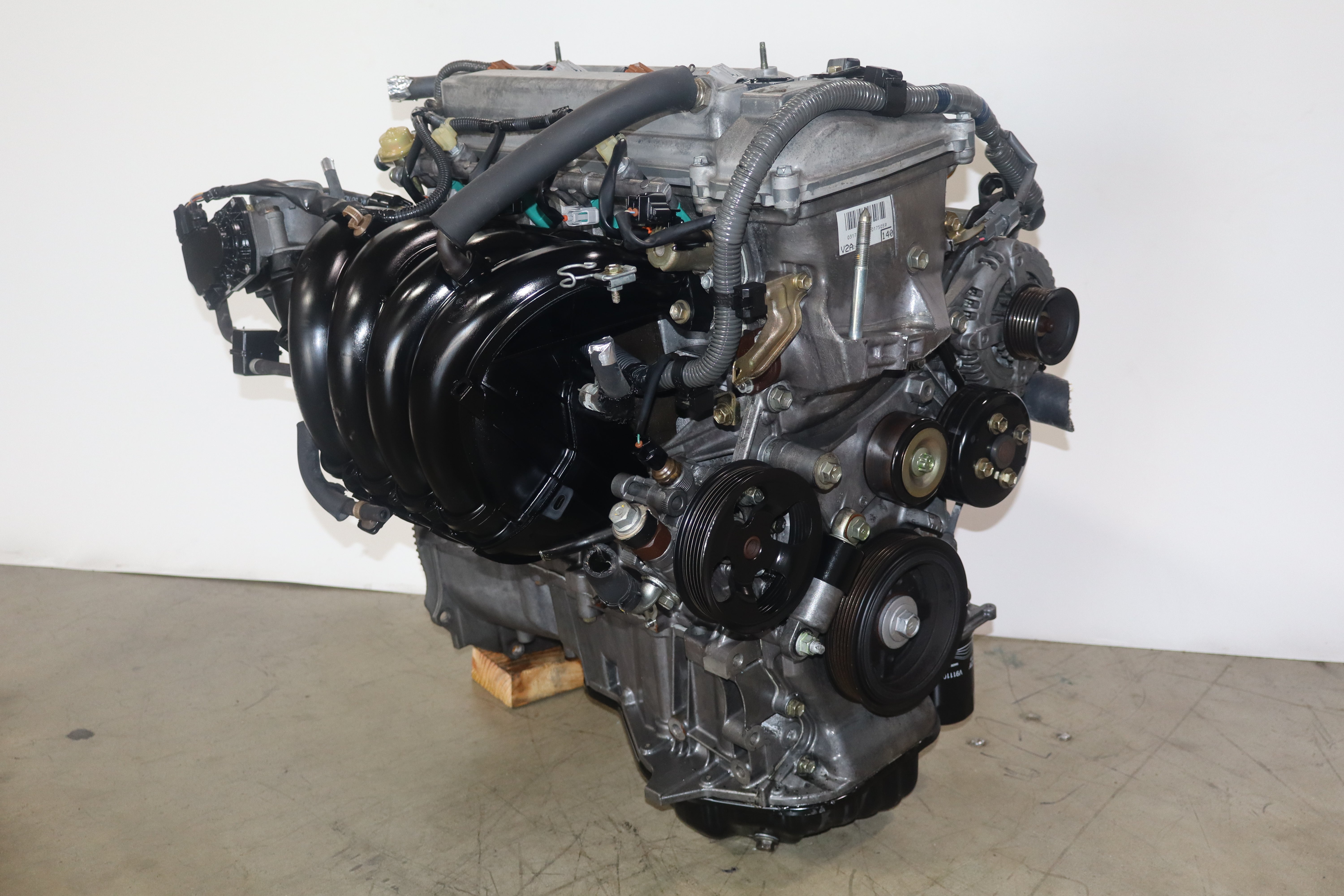 TOYOTA RAV4 2004-05 2AZ 2.4L VVTi JDM 2AZ-FE ENGINE
